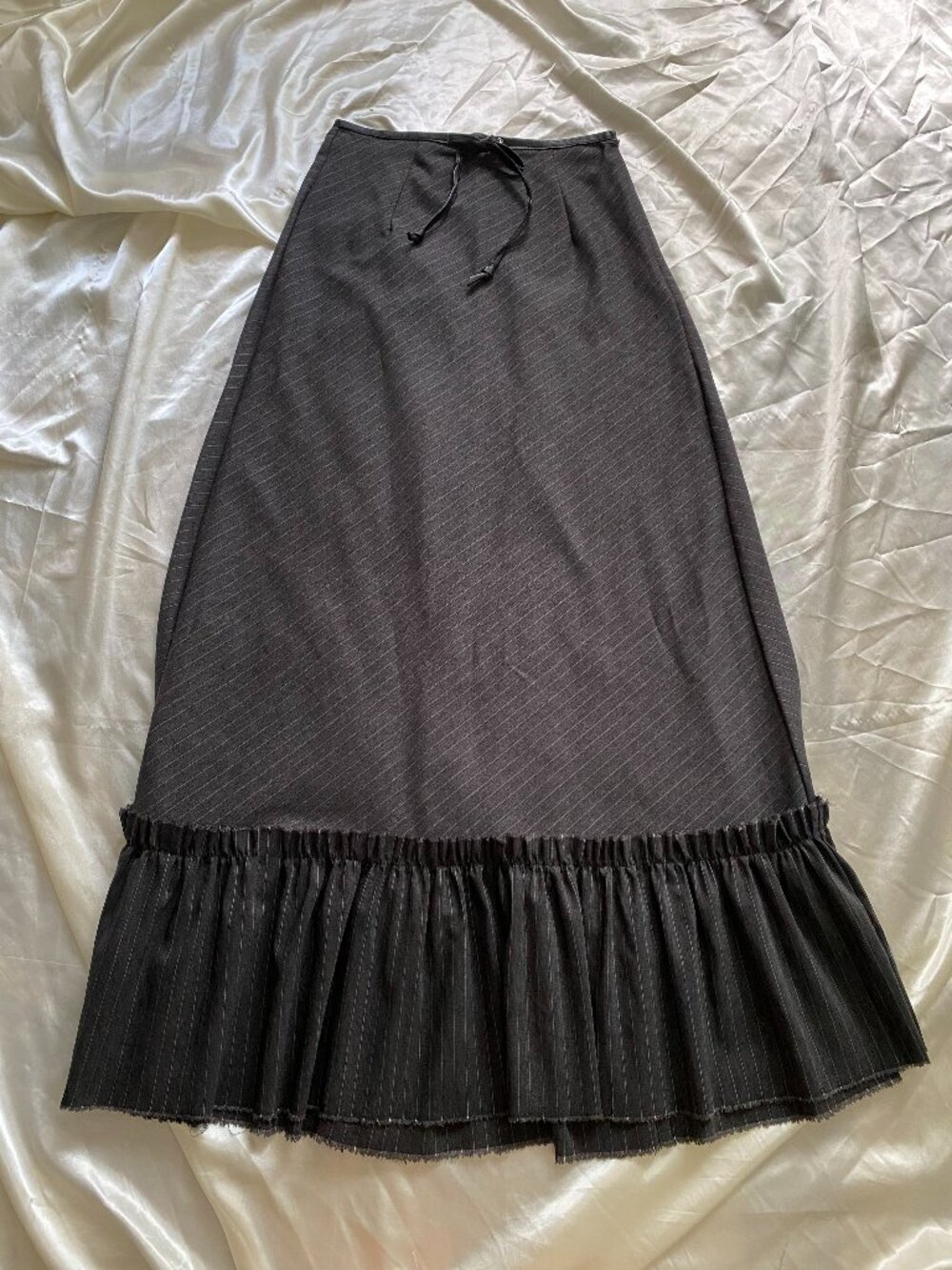 Vintage y2k Grey Pinstripe Ruffle Maxi Skirt Grunge Officesiren XS